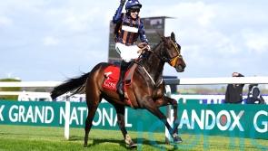 Dysart Enos secures smooth success on hurdles debut