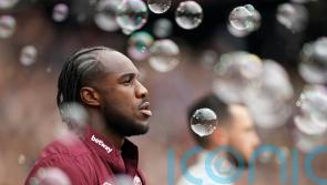 West Ham to show support for Michail Antonio after car accident