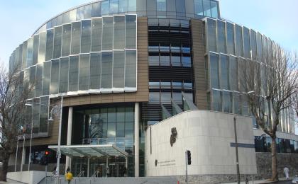 Kildare woman avoids jail for phony €35k insurance claim after staged traffic accident