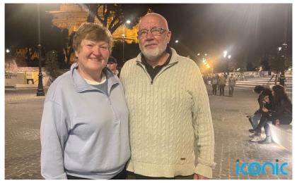 Irish couple celebrating their 40th wedding anniversary attend Pope Francis' wake