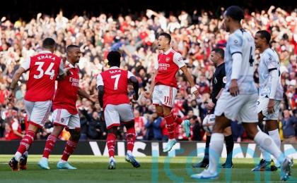Arsenal flex muscles as Liverpool’s worries deepen – 5 things we learned