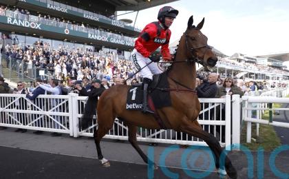 Derek Fox sits out Ahoy Senor ride in bid to be fit for National