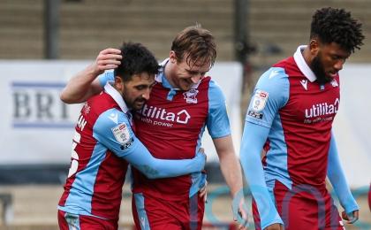 Alfie Beestin and Tyrell Sellars-Fleming earn Scunthorpe victory at Southend