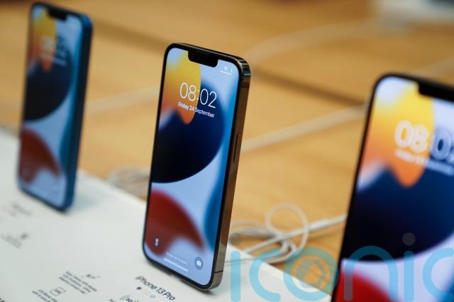 'We have no choice' - iPhone to change charging port