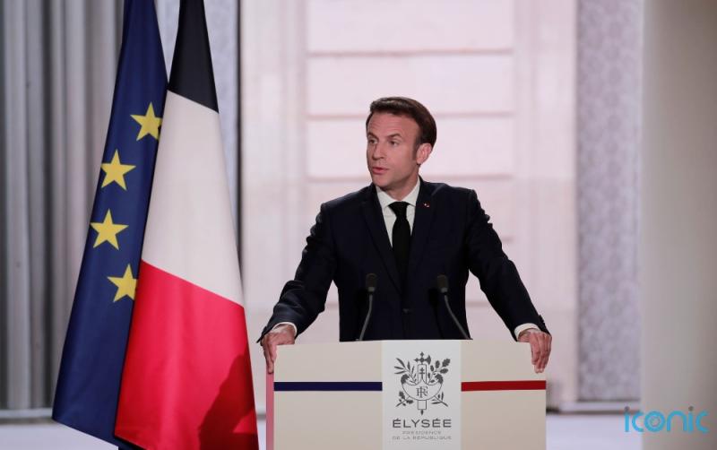 Macron promises 'A fair method to govern France' as he's inaugurated for another 5 year term