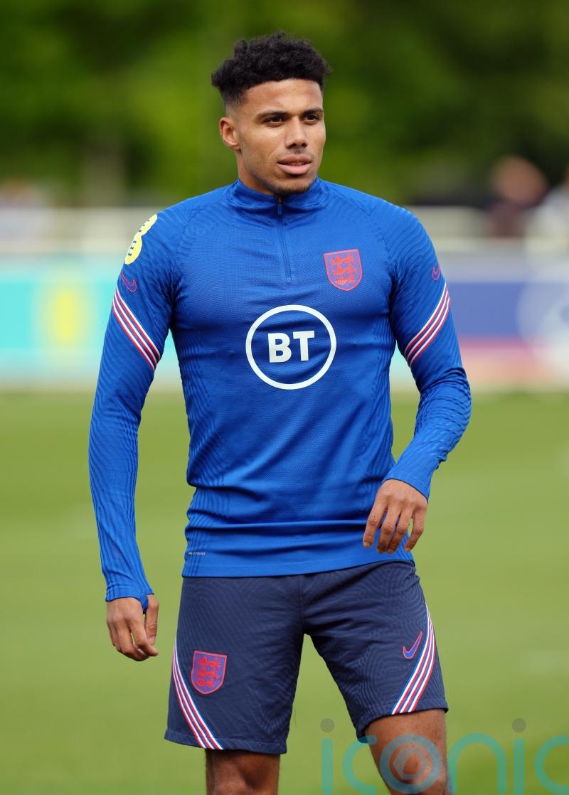 Leicester’s James Justin set on seizing chance to ‘play at pinnacle’ for England