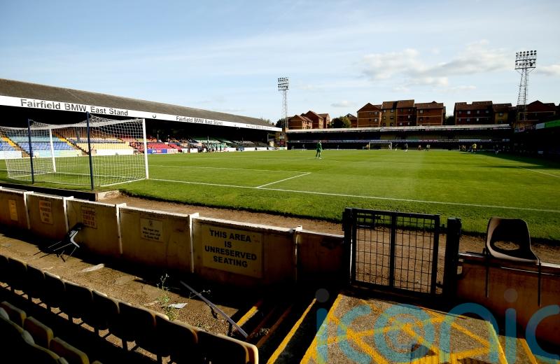 Southend hold high-flying Wrexham to a goalless draw