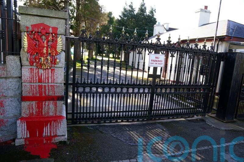 ‘No plans to expel Russian ambassador from Ireland’ – Coveney