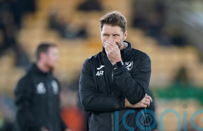 Allan Russell unhappy with penalty decision in Norwich&rsquo;s draw with Reading