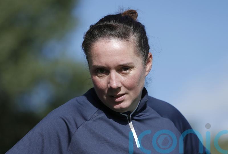 Sunderland full of confidence ahead of Manchester United cup tie – boss Mel Reay