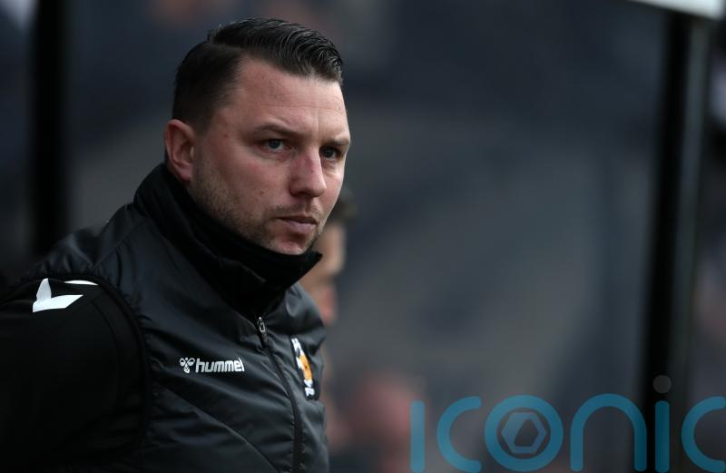 Raging Cambridge boss Mark Bonner demands more after loss to Cheltenham