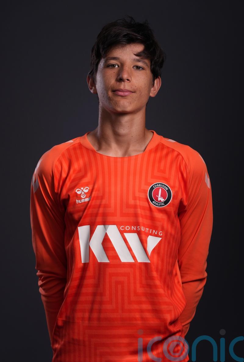 Crewe goalkeeper James Beadle keeps Walsall in check in stalemate