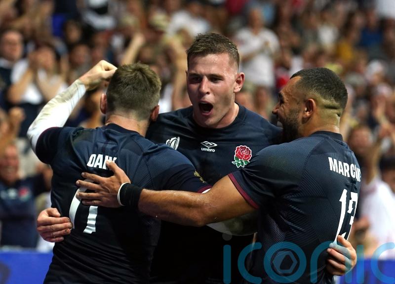 England battle to bonus-point victory in messy display against Japan