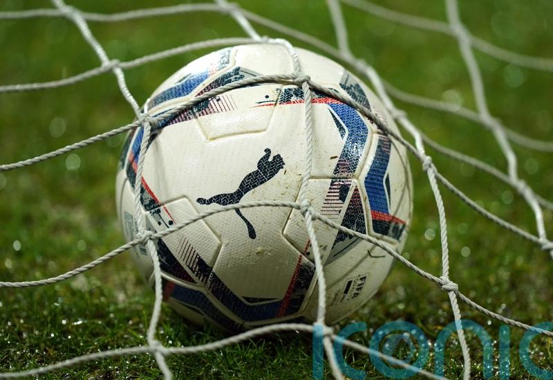 Harriers stay rooted to foot of table as Alex Reid gives Oldham an away win