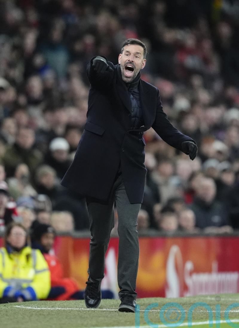 Ruud van Nistelrooy: Leicester not defeated in Fergie time but in offside time