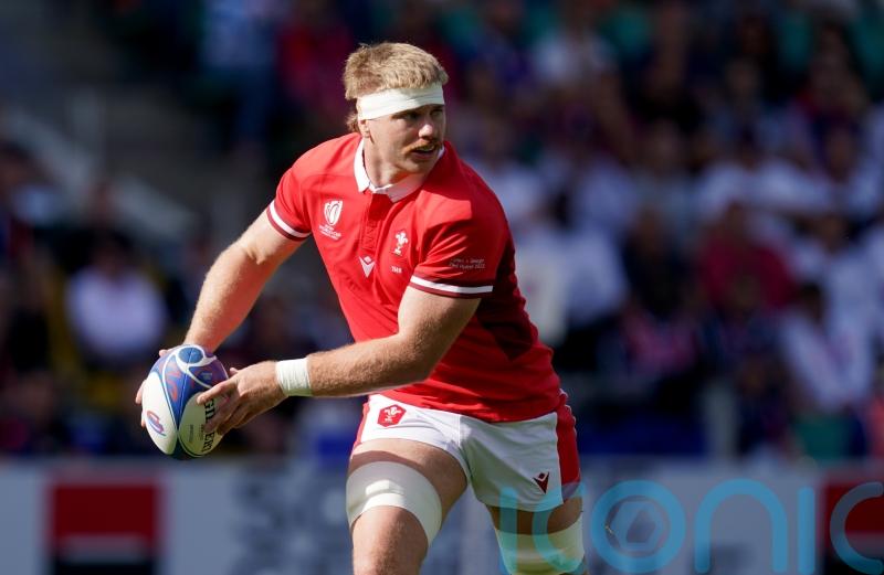 Aaron Wainwright says Wales at ‘low point’ but urges team to prove people wrong