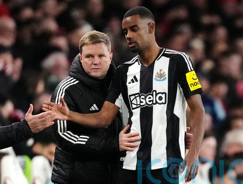 Eddie Howe says Alexander Isak future ‘irrelevant’ when Newcastle face Liverpool
