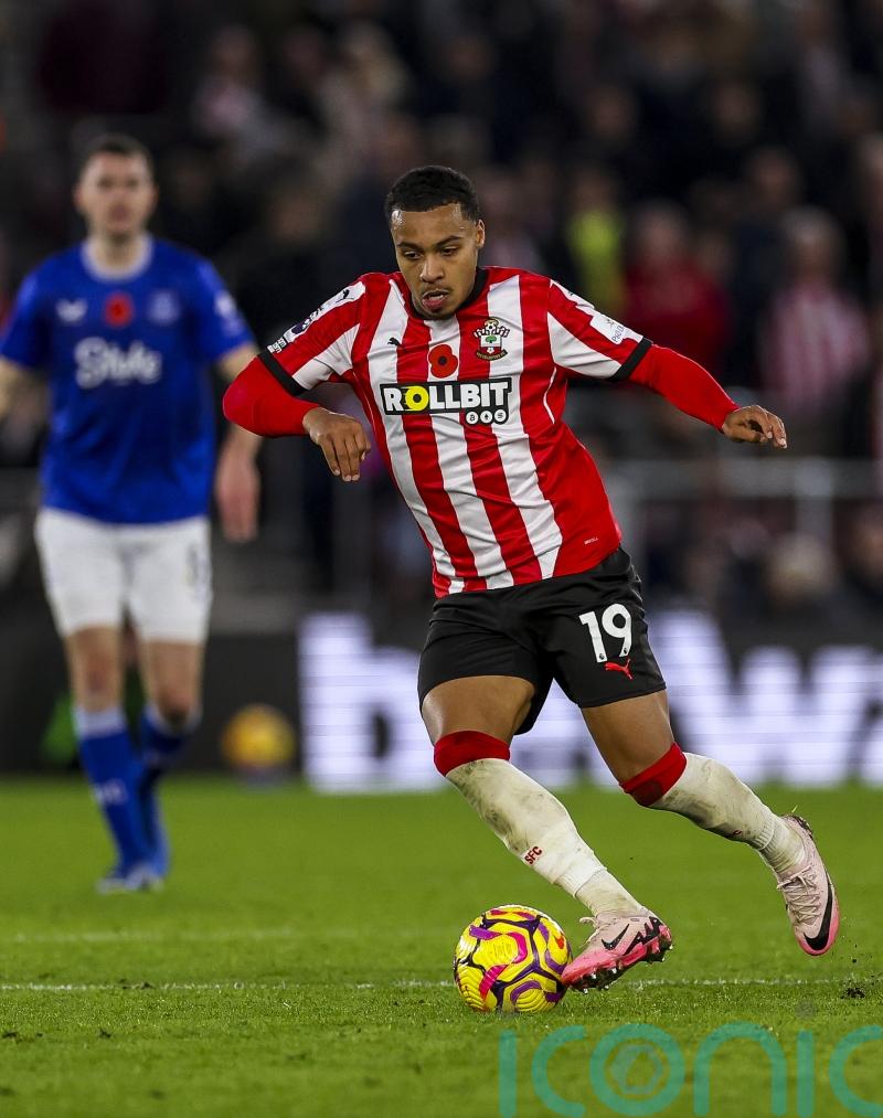 Southampton cruise into EFL Cup third round at expense of Norwich