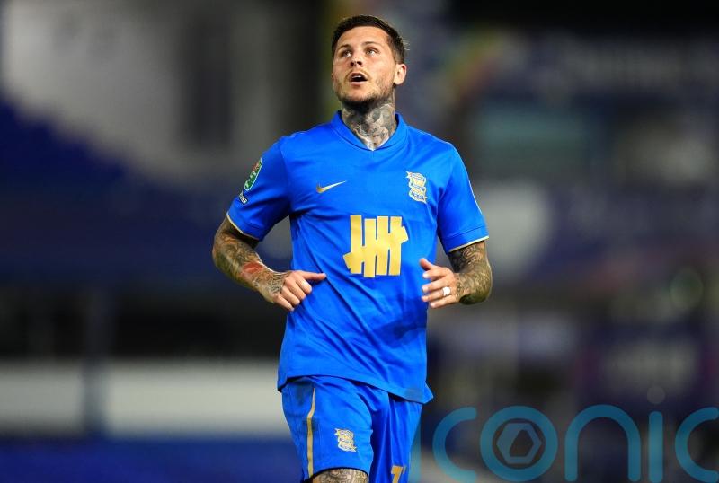 Lyndon Dykes leaves it late as Birmingham claim victory over Swansea