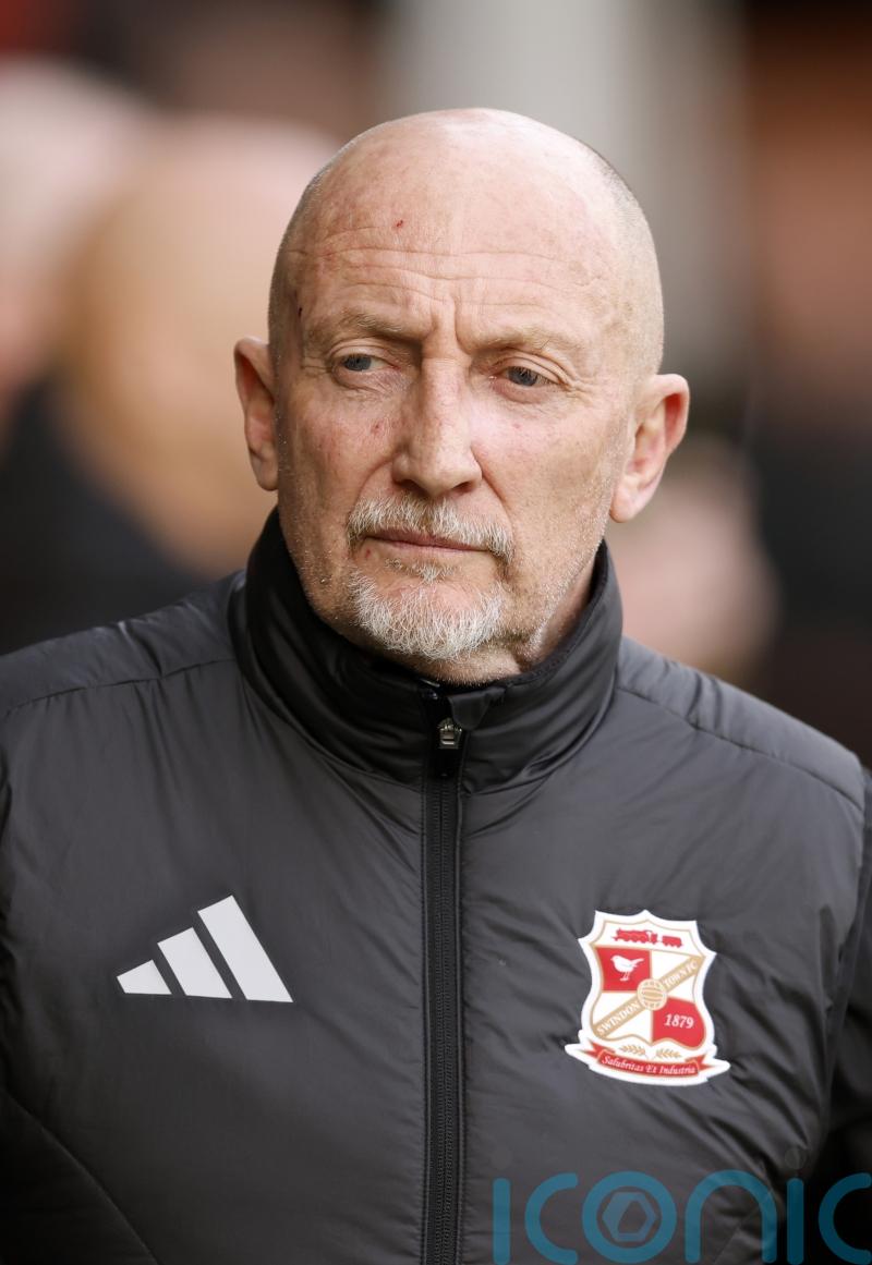 Swindon waste chance to go top of table after draw with Colchester