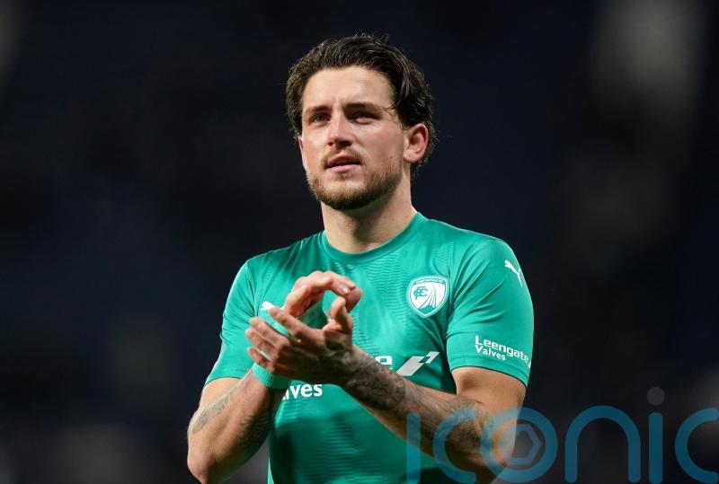 Darren Oldaker scores in extra-time to send Swindon into FA Cup second round