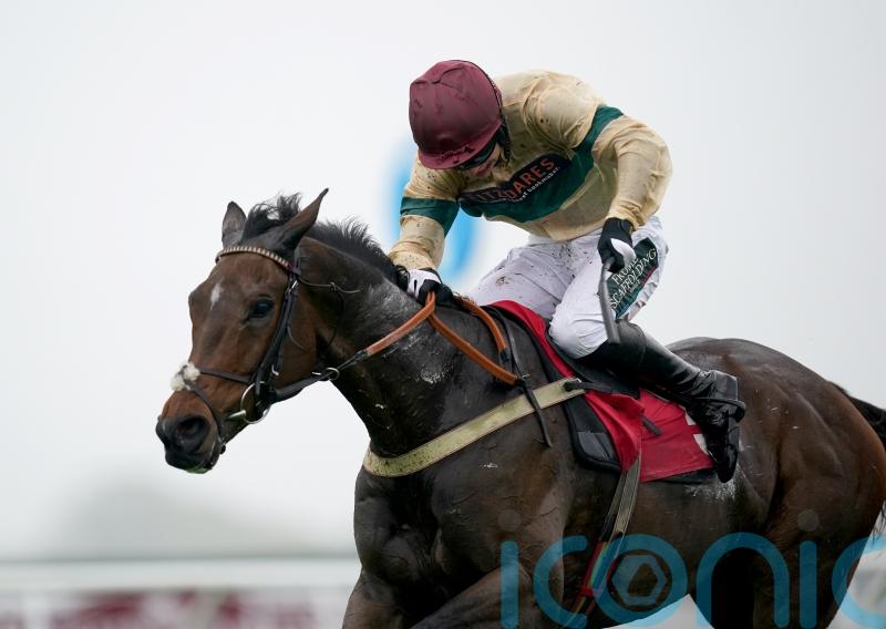 Twig bags Becher crown in Aintree thriller