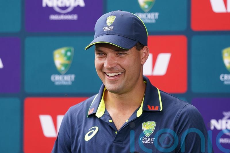 Alex Carey backs England over beach reset amid Australian media storm