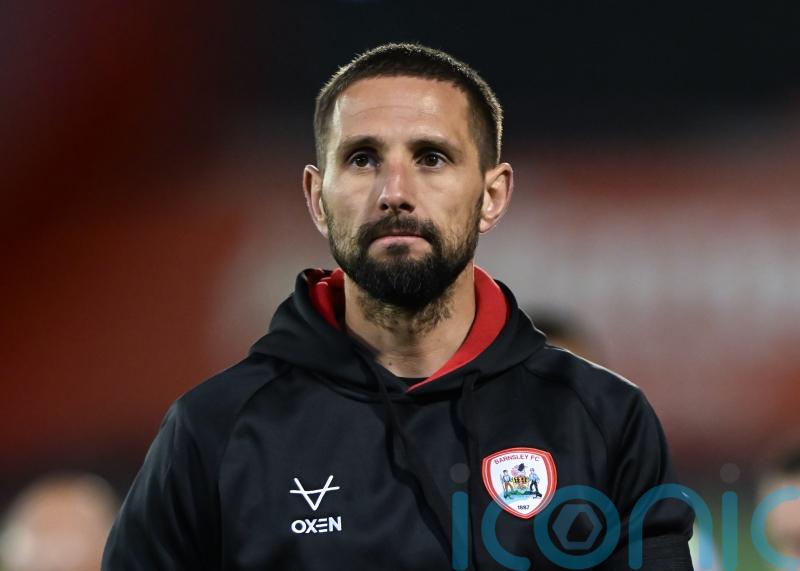 Conor Hourihane &lsquo;really hoping&rsquo; to keep star Barnsley duo as deadline looms